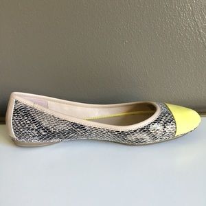 Banana Republic Flats - Size 6